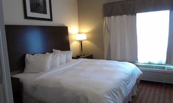 Sigma Inn & Suites Hudson's Hope image 29