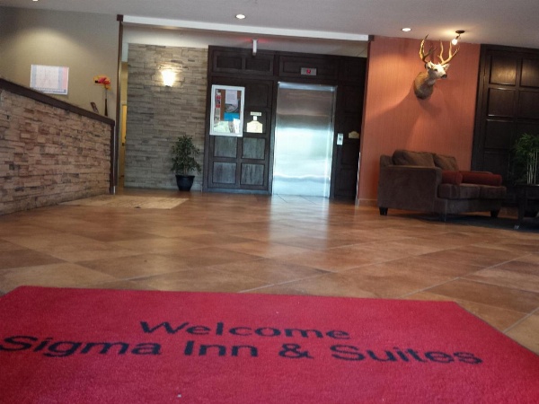 Sigma Inn & Suites Hudson's Hope image 3