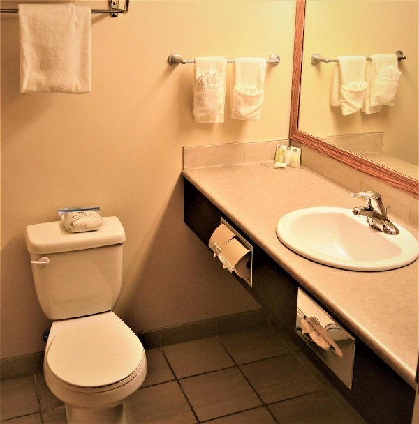 Sigma Inn & Suites Hudson's Hope image 35