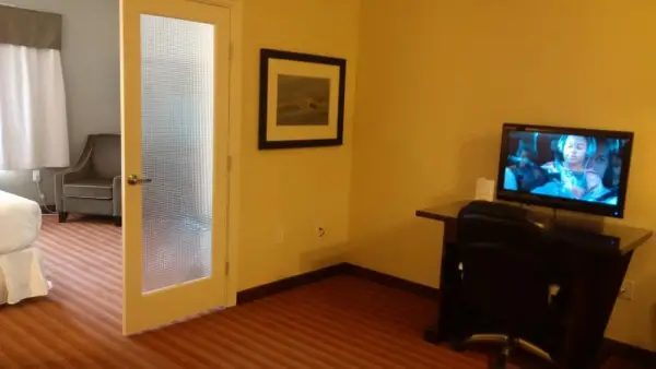 Sigma Inn & Suites Hudson's Hope 8